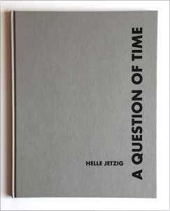 A QUESTION OF TIME, Hrsg. Galerie Wild, Frankfurt, und Galerie Oliver Ahlers, Göttingen, Bramsche 1996